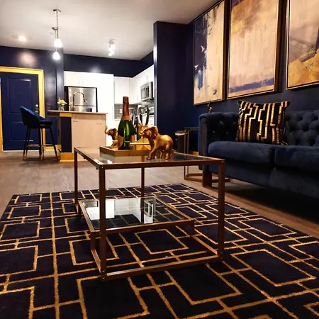 Appartamento Live Like Royalty In Buckhead
